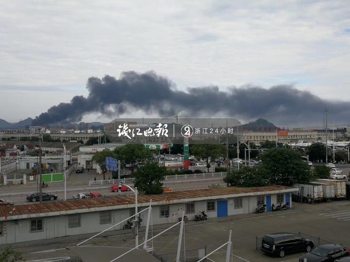 【突发】绍兴柯桥区福全街道福全山村乐乐家纺厂发生