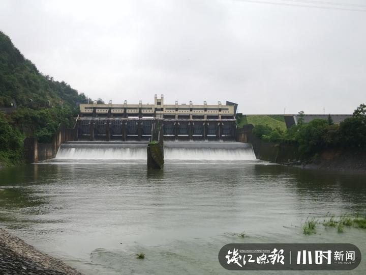 雨一直下|杭州六大水库水位超汛限,三堡,七堡泵站向钱塘江排涝