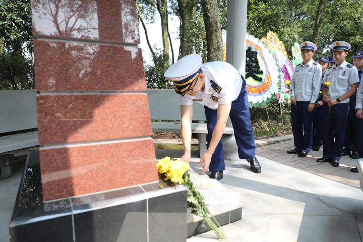 烈士纪念日义乌武义两地同步纪念邹宁浩烈士