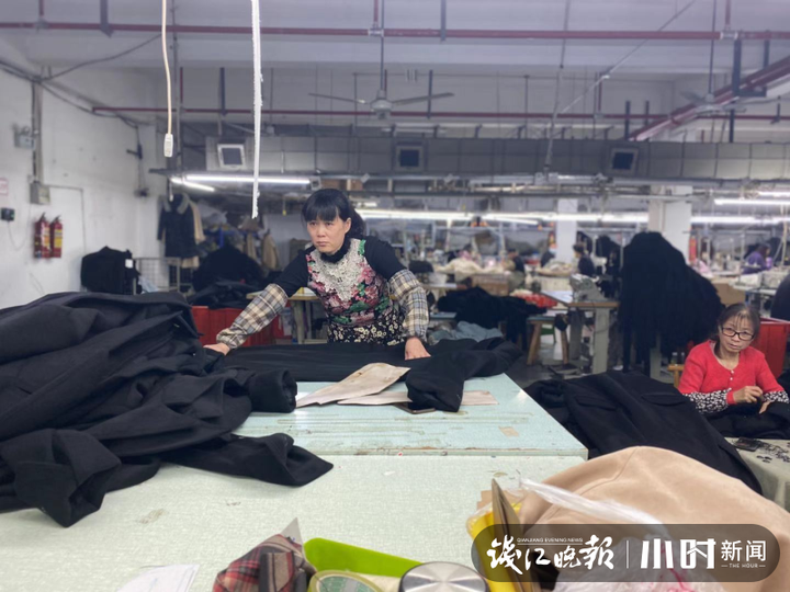 服装厂工人月入过万还招不到人,最近杭州余杭乔司小老板订单接不完