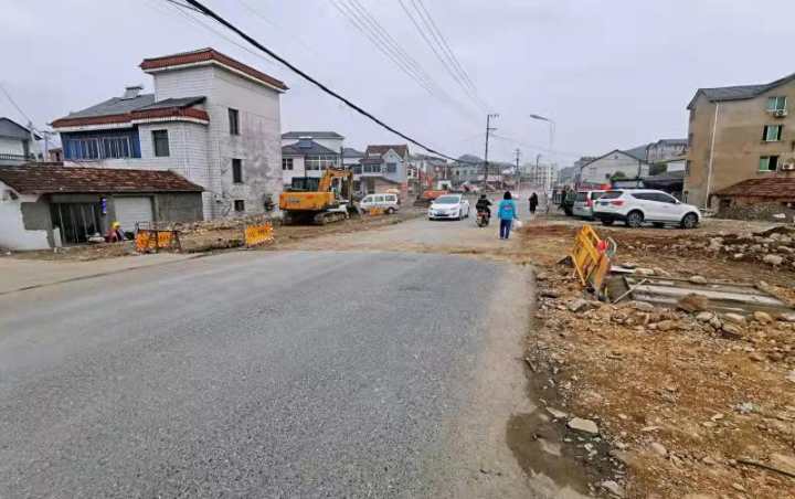 临安高虹拆整60余处昔日卡脖子路段如今即将换新颜