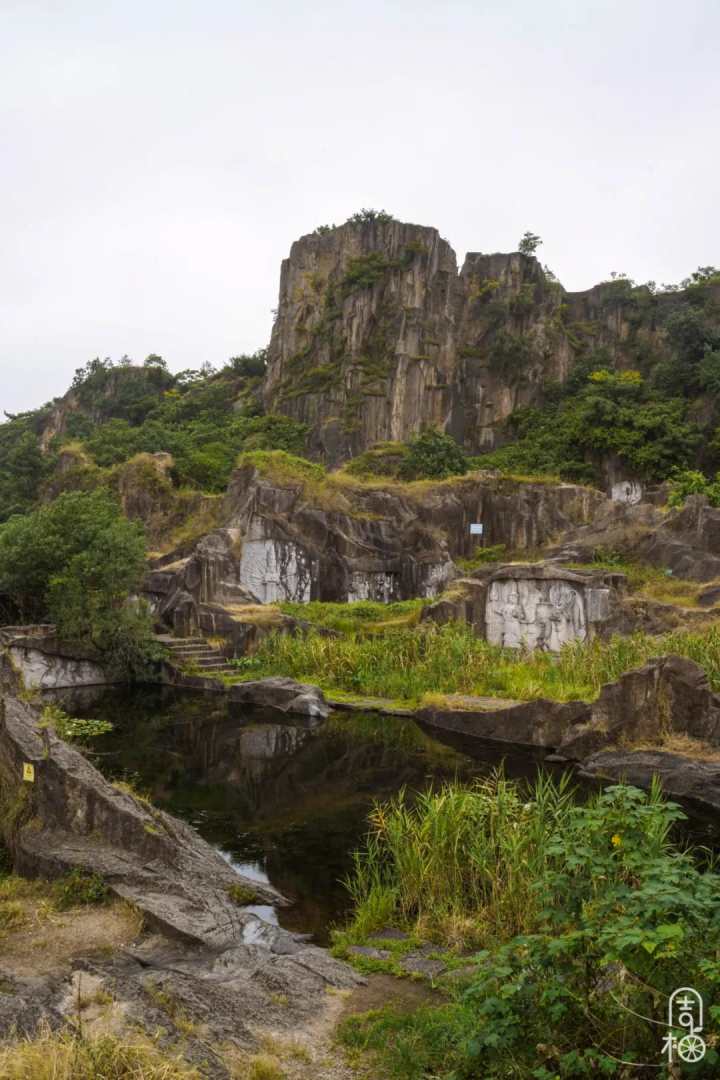 厌世脸 神秘石城=绝美大片,就在绍兴这"野地儿"