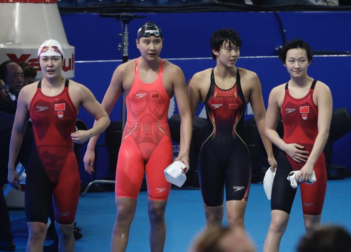 女子4x200自由泳接力,中国队拿到第三金!