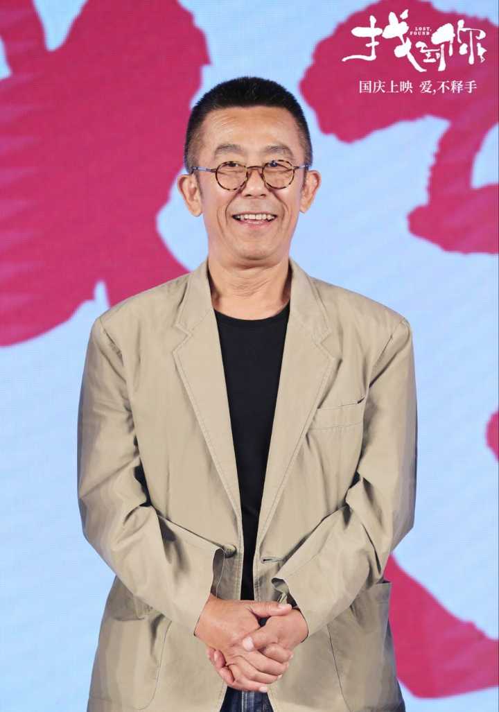 导演吕乐真诚感谢电影的"全员父母"幕后阵容,诚意满满.