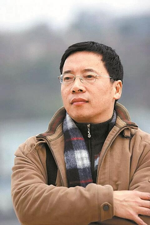 浙江小说十家评论昆城记钟求是的小镇美丽又沧桑