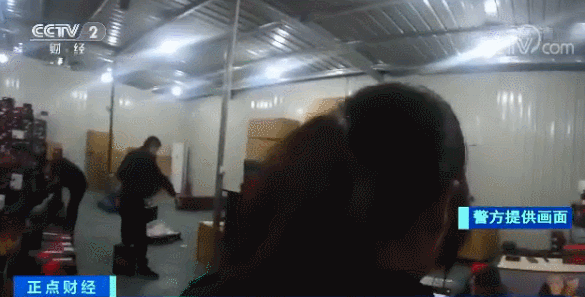 「央视财经」热门网店年销超200万双球鞋竟全是假货！啥套路？