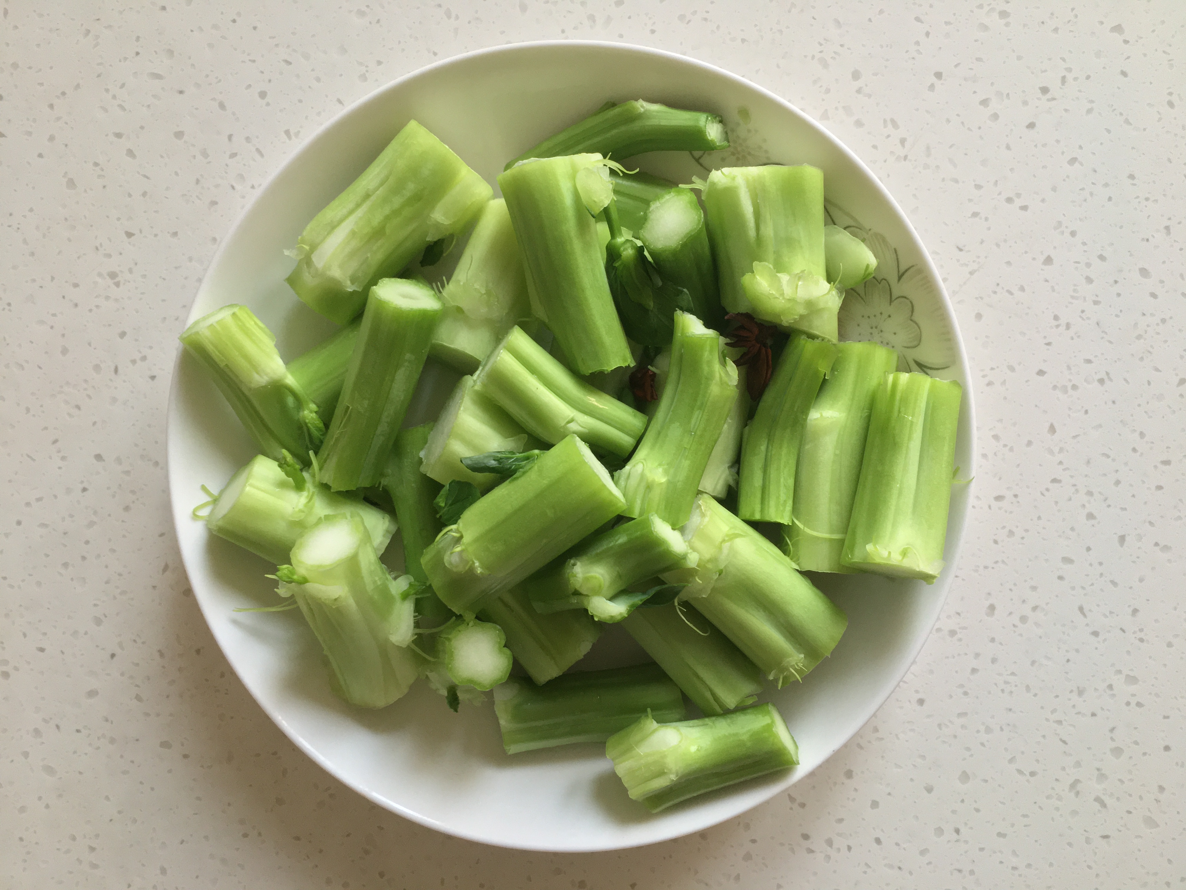 春日美食红烧菜蕻